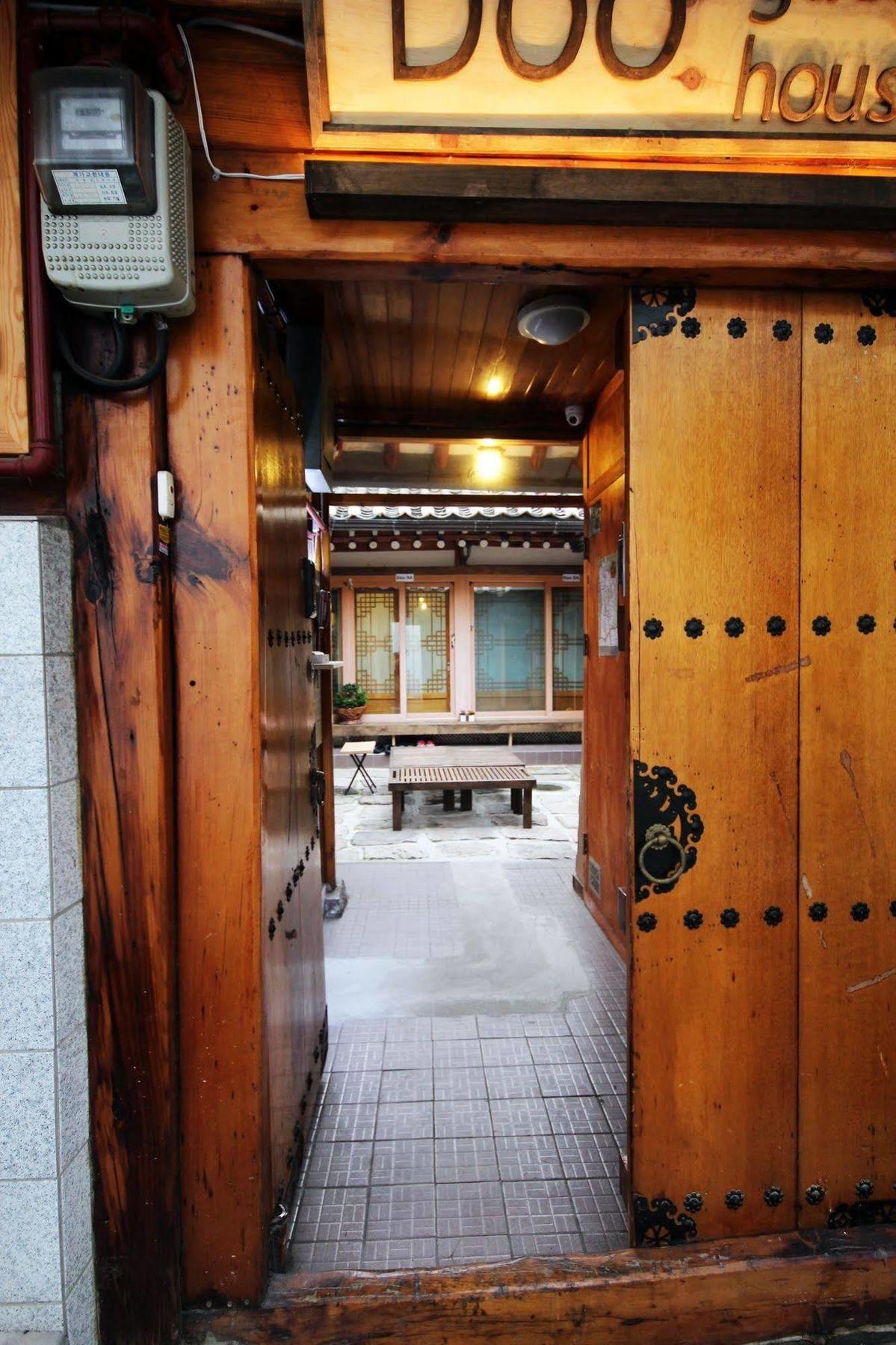 Doo Hanok Guesthouse Seúl Exterior foto